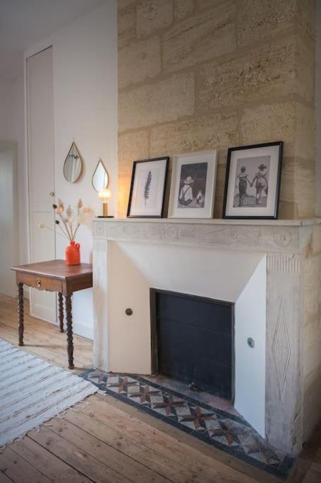 Appartement Avec Son Patio Dans Centre Historique De Bourg Luaran gambar